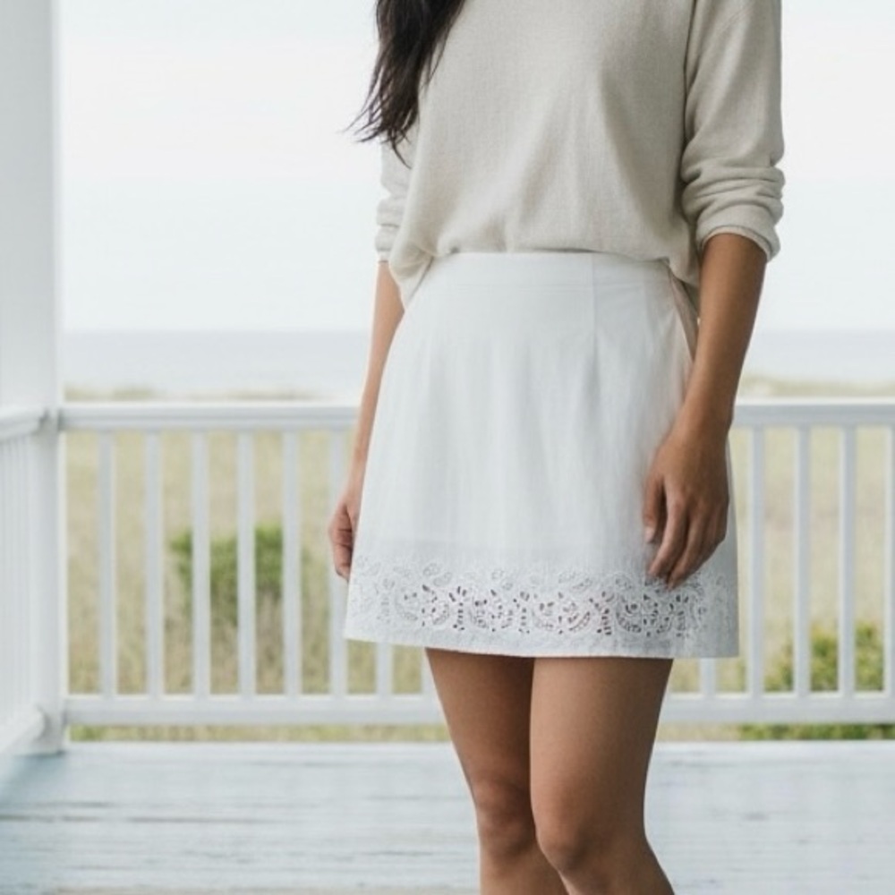 Elegant White eyelet Lace linen Trim Skirt Tommy Bahama relax